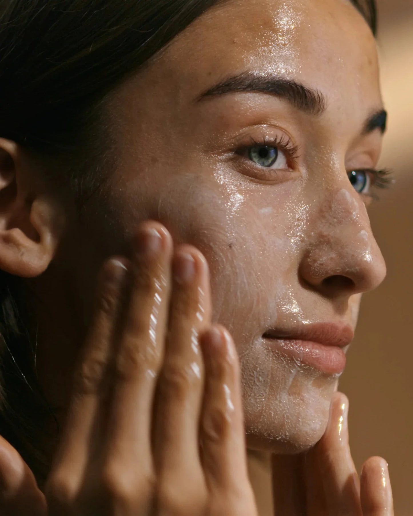 Apricot Mango Cleansing Milk