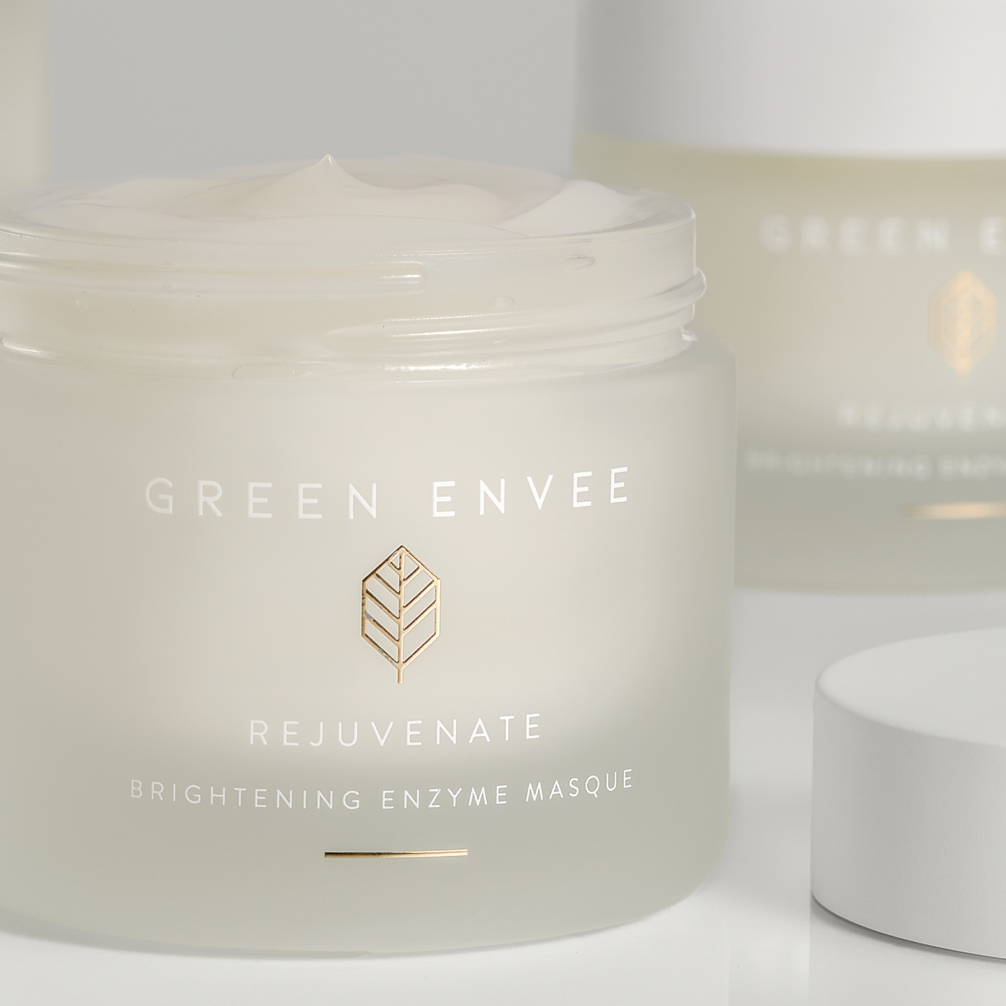 Rejuvenate Brightening Enzyme Masque